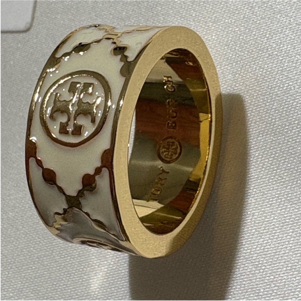Tory Burch ring size7 - Picture 5 of 6